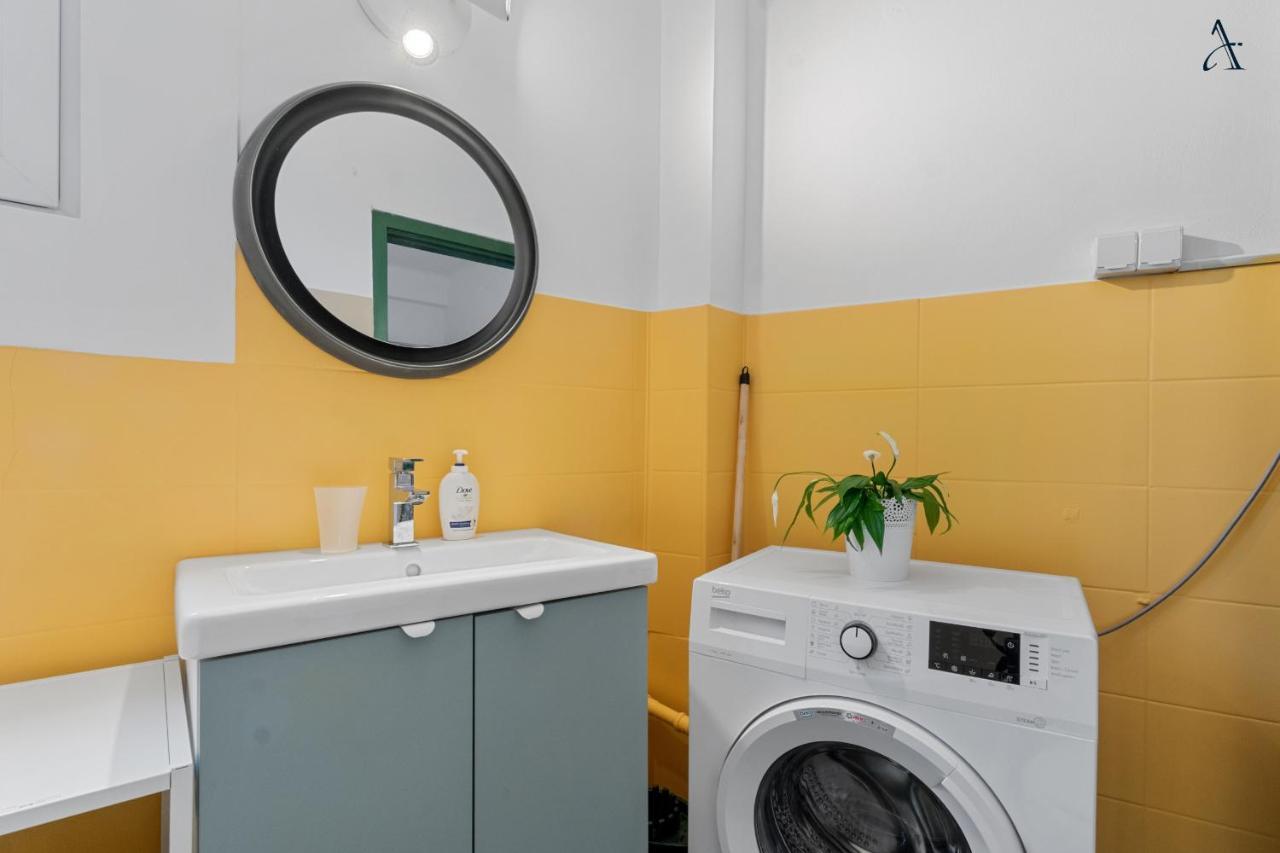 11 Apartments ブカレスト エクステリア 写真