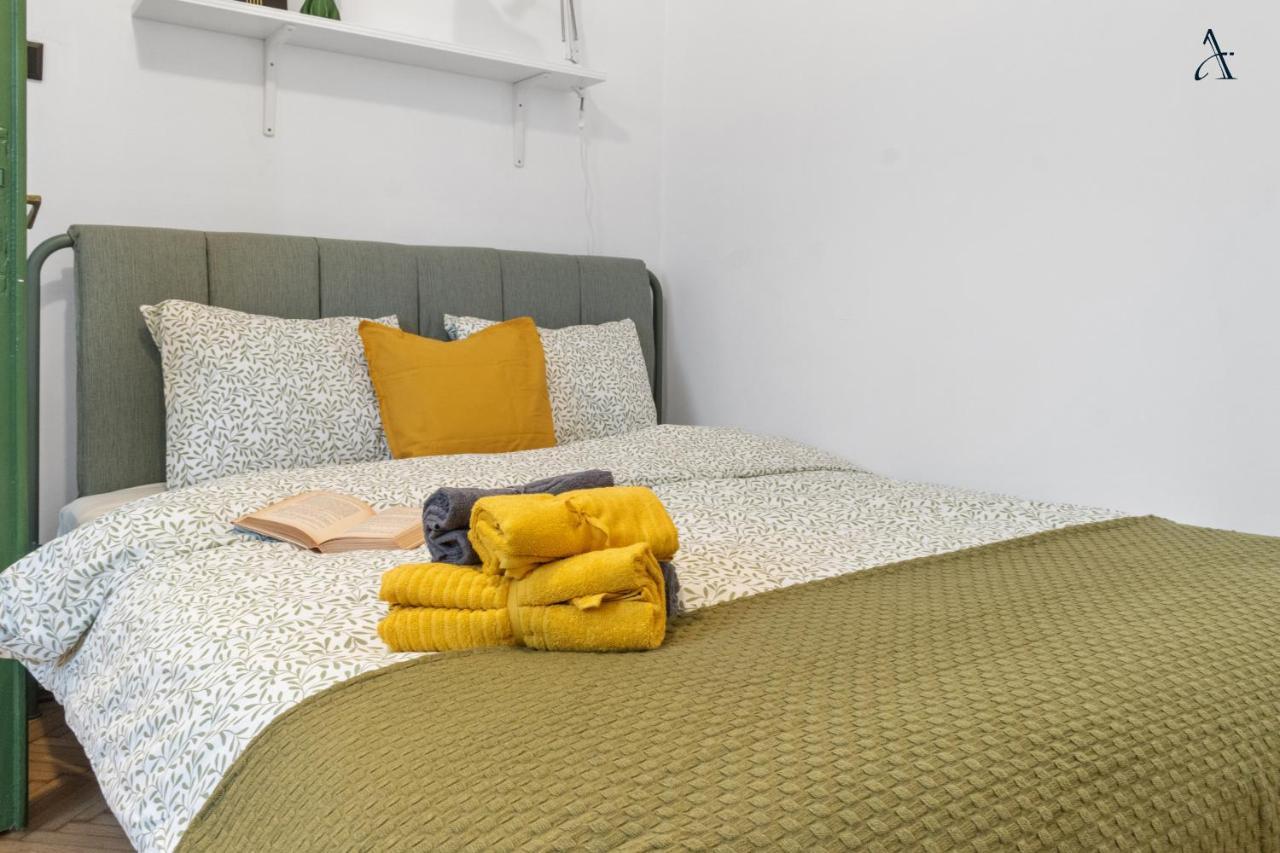 11 Apartments ブカレスト エクステリア 写真