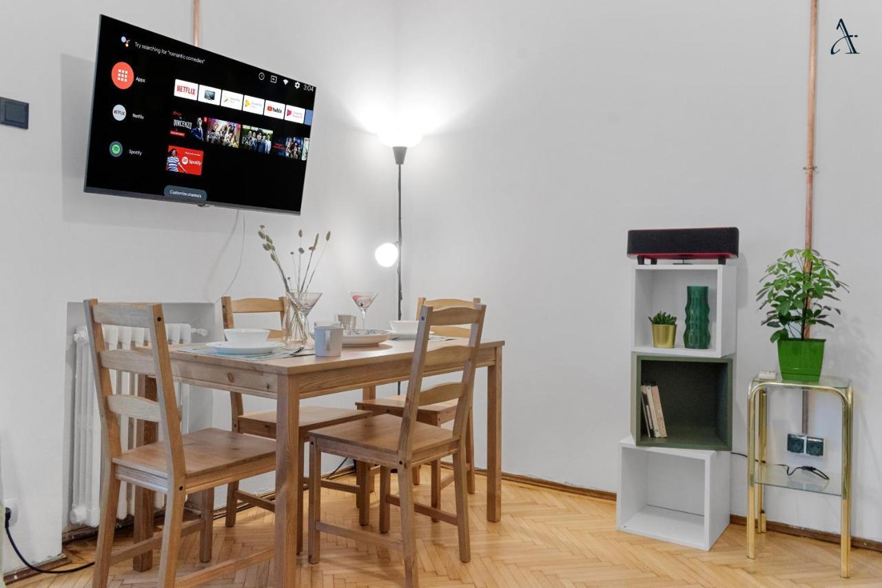 11 Apartments ブカレスト エクステリア 写真