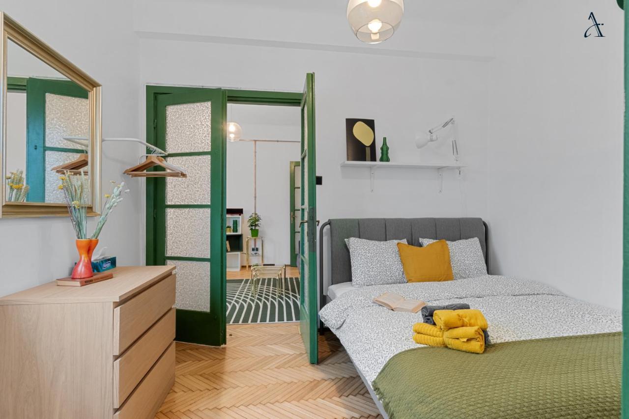 11 Apartments ブカレスト エクステリア 写真