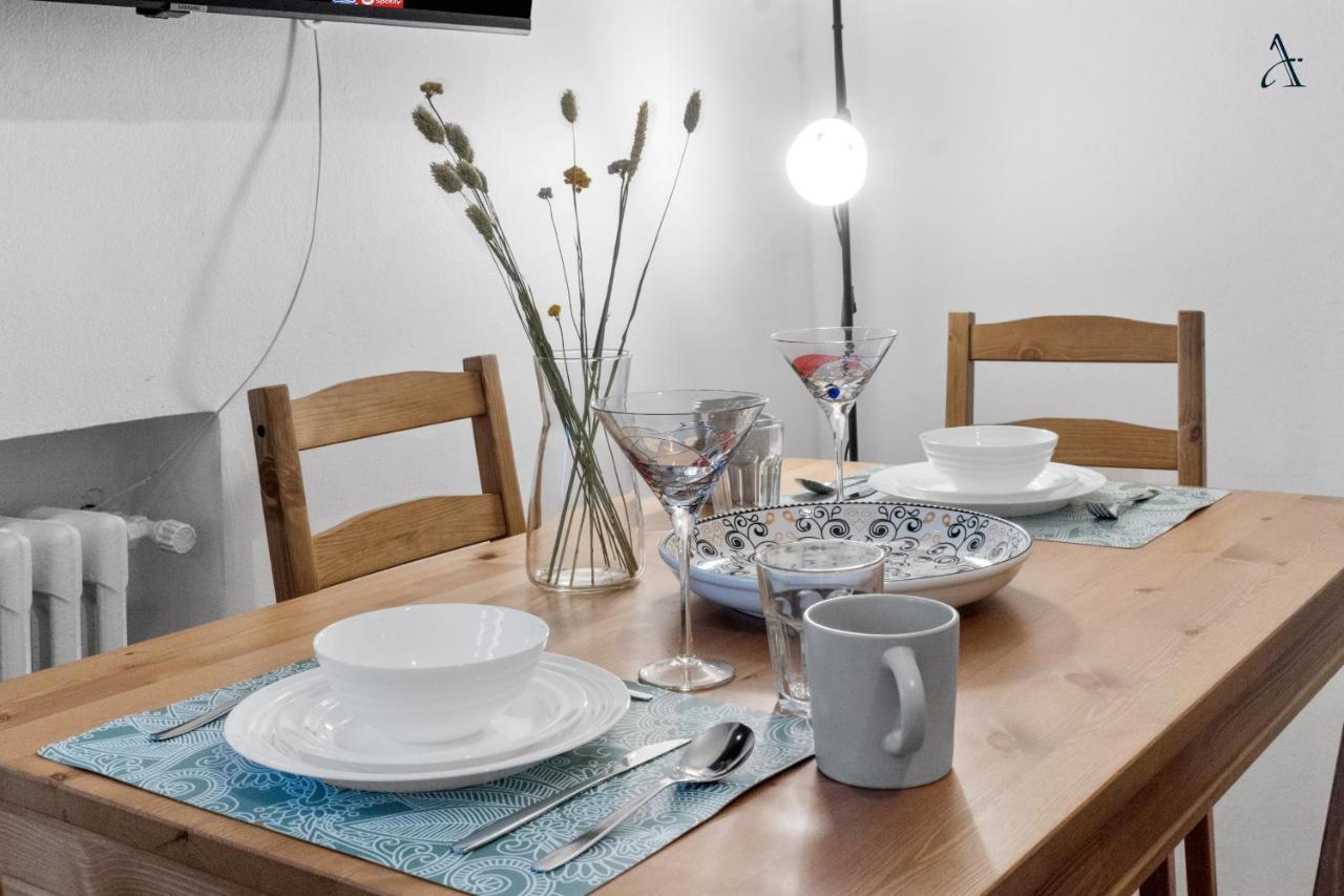 11 Apartments ブカレスト エクステリア 写真