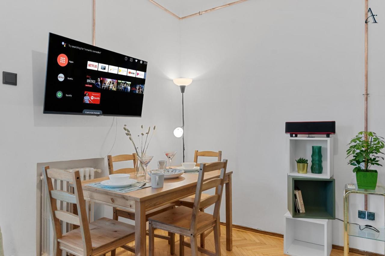 11 Apartments ブカレスト エクステリア 写真